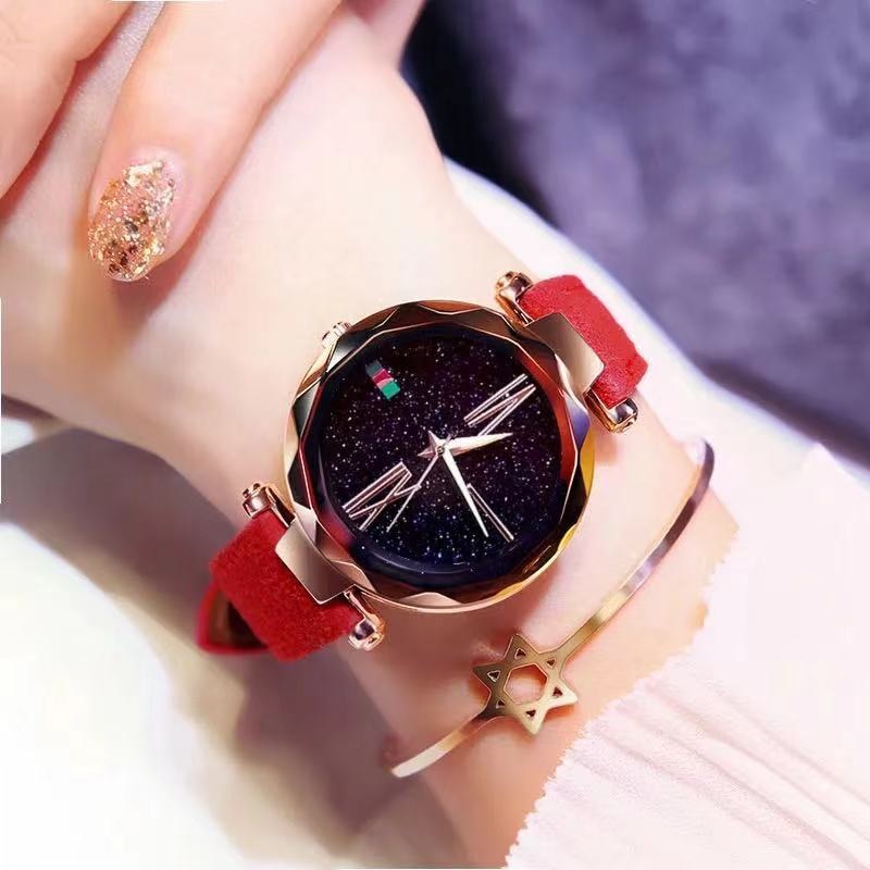 2022 Women Watch Fashion with Japanese Quarts Movement  34 mm Circular Shape and different Band Colors