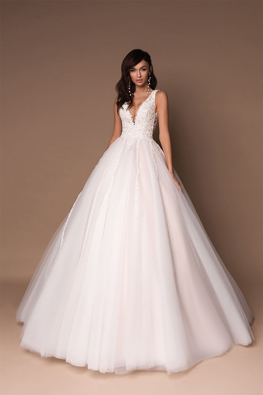 DREAM Tulle Deep V-Neck Sleeveless Princess Wedding Dresses 2022 Puffy Beads Applique Bridal Dress Ball Gown Vestidos De Novia