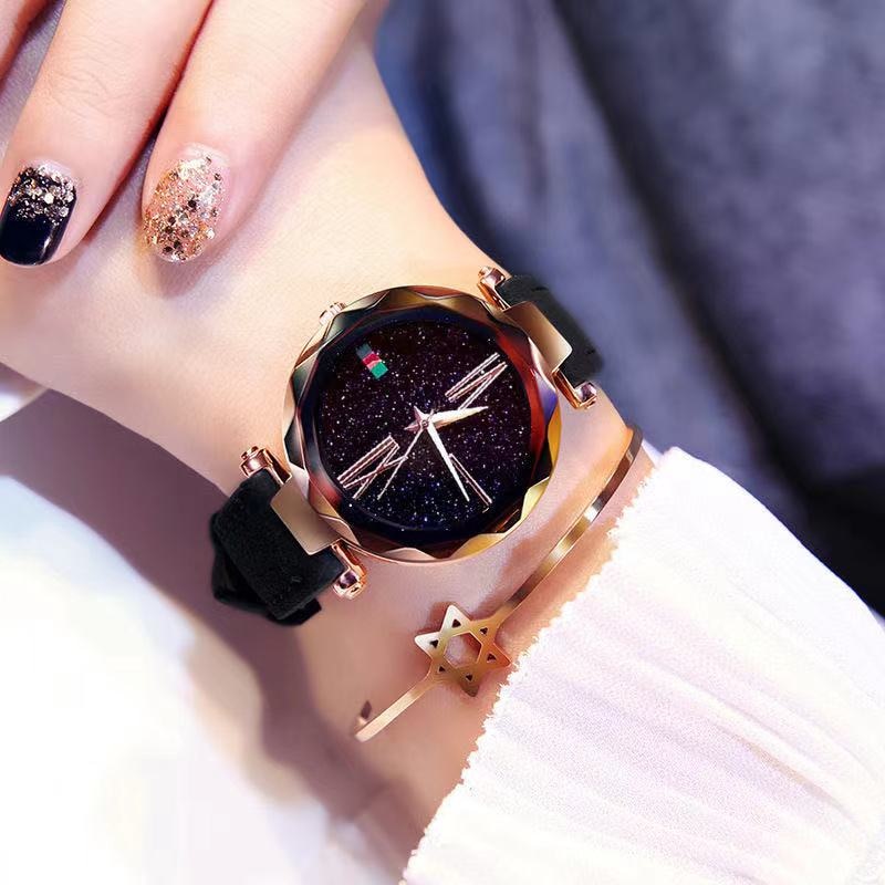 2022 Women Watch Fashion with Japanese Quarts Movement  34 mm Circular Shape and different Band Colors