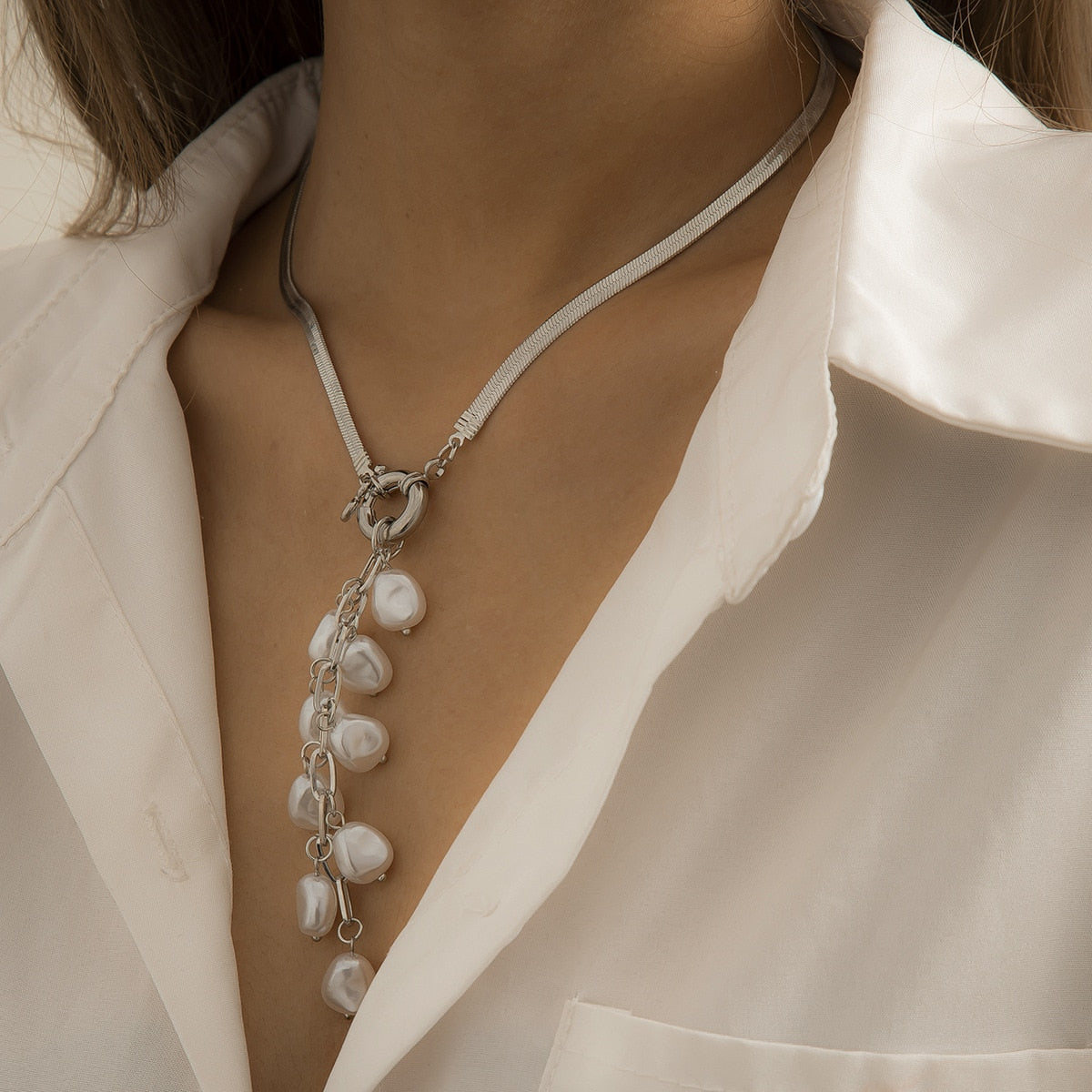 Elegant Multilayer Pearl Necklace