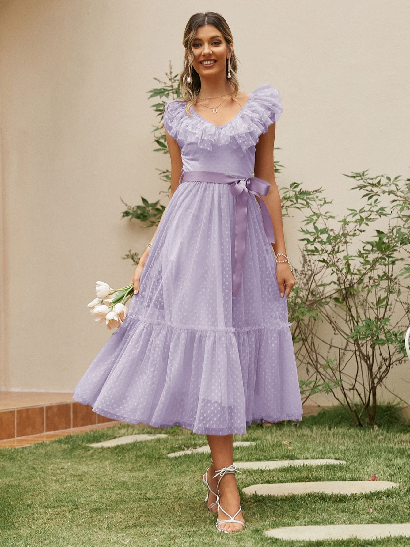 Elegante vestido sem costas com decote em v malha bolinhas perfeito para verão e primavera