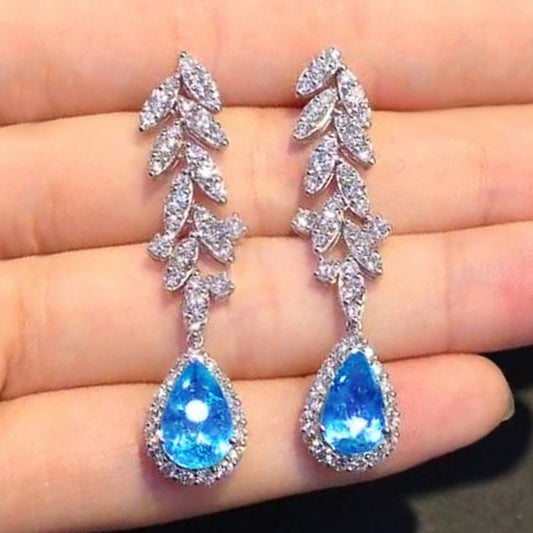 Charming Hanging Drop Earrings with Brilliant Crystal